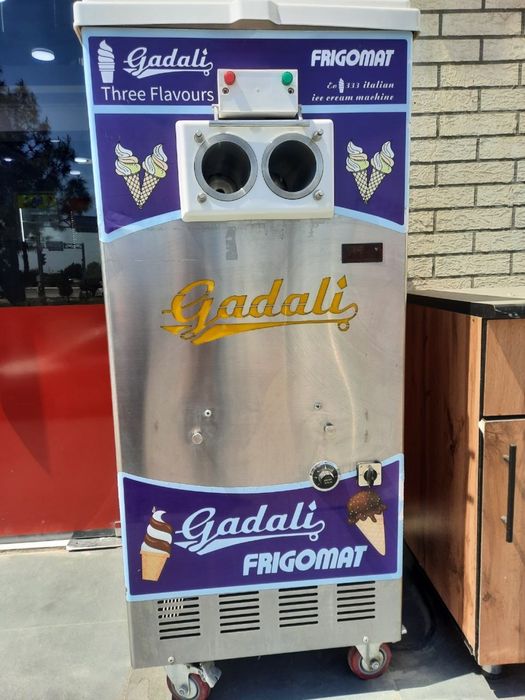 Фрезер Фригомат  380кв сотилади.
