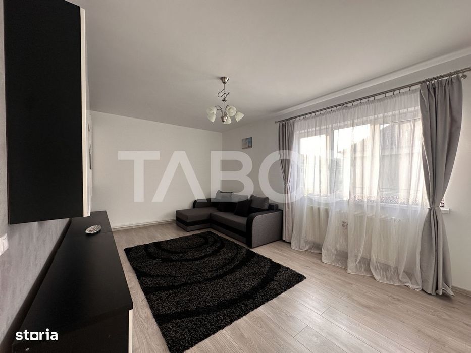 Apartament renovat de inchiriat 2 camere 2 balcoane Central Sibiu