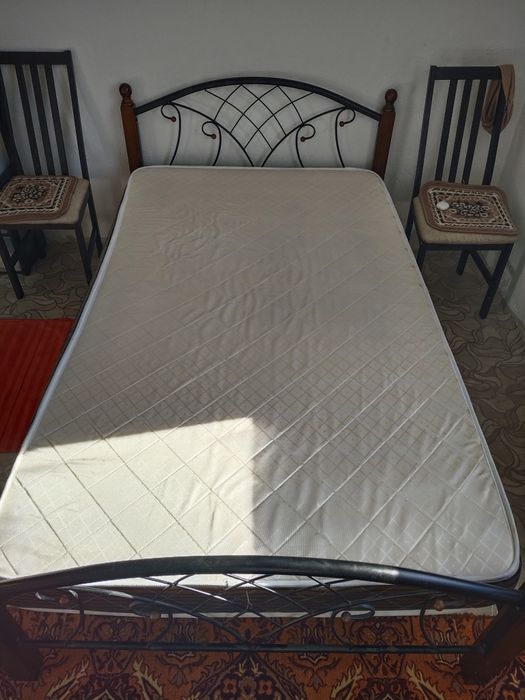 Продаётся кровать 1,2*2*0, пр-во Малайзия, ковка