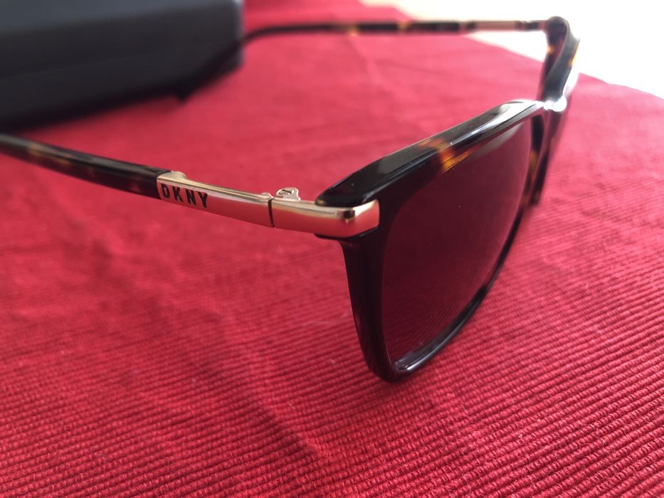 DKNY очила, без забележка, в гаранция