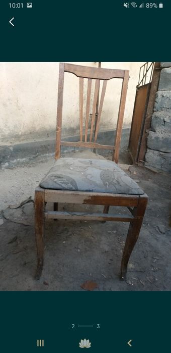Продаётся старинный стол и стулья
