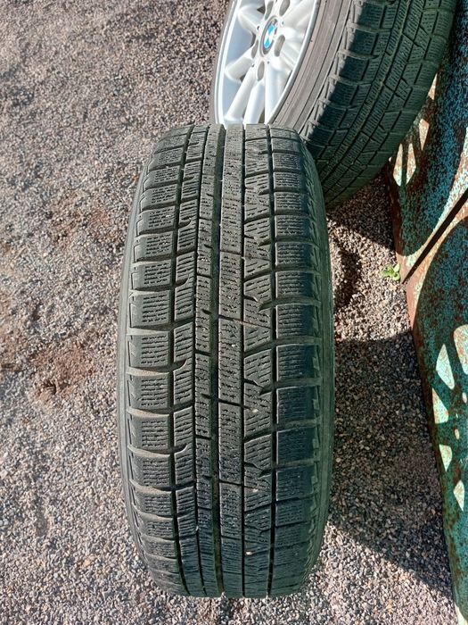 Диски с зимними шинами на BMW e36