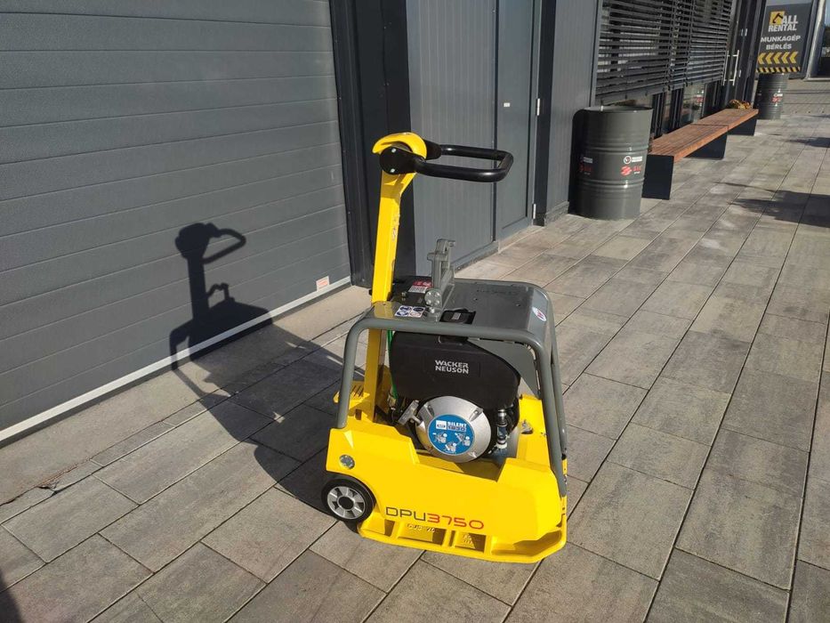 Placa vibratoare reversibila Wacker Neuson DPU 3750 Hts