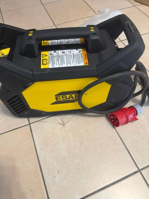 Aparat de sudura ESAB renegade ET 300i