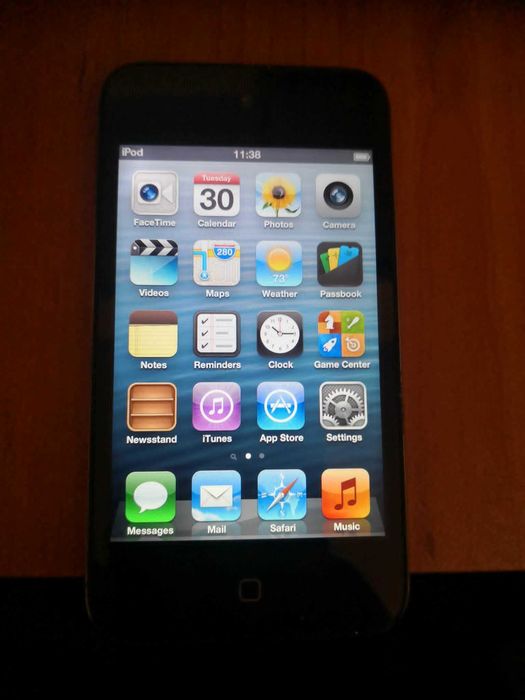 Плеър Ipod touch(4th generation)
