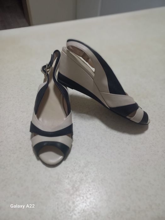 Женская одежда