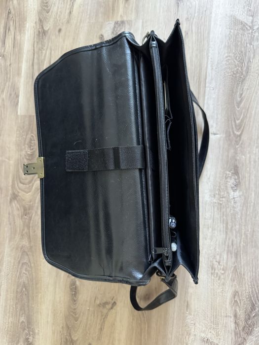 Geanta laptop din piele naturala