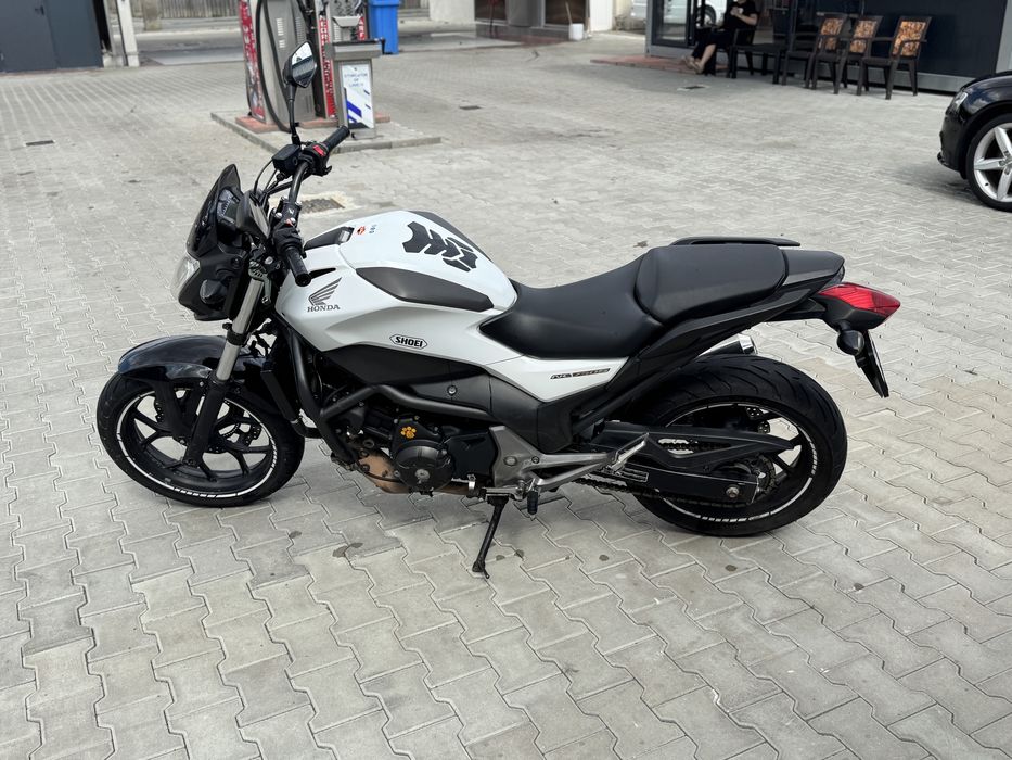 Honda nc750s 2015/19.800km/abs/4100€