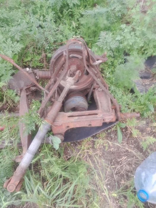 Сенокосилка в рабочем состоянии