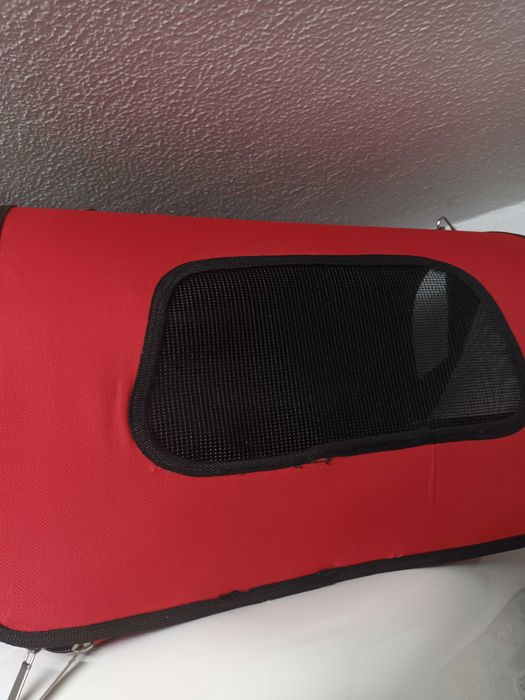 Транспортна чанта за домашен любимец от 19лв. до 29лв.