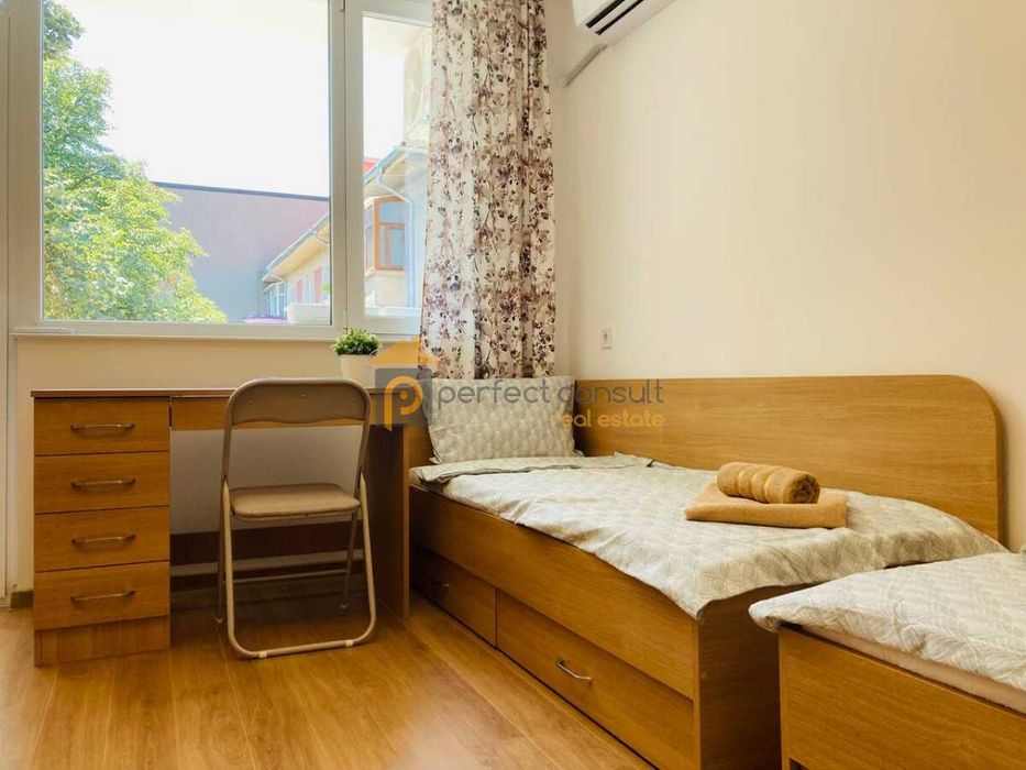 Дава се под наем Тристаен апартамент в Пловдив, Център - 110 кв.м за 1350 € - Снимка #6