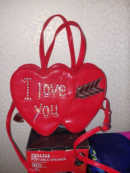 Сумка новая стильная эксклюзивный