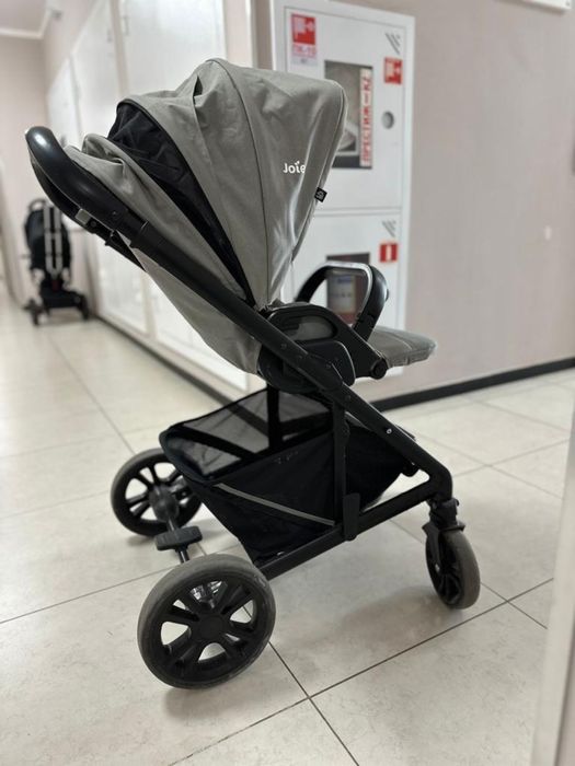 Продам детскую коляску