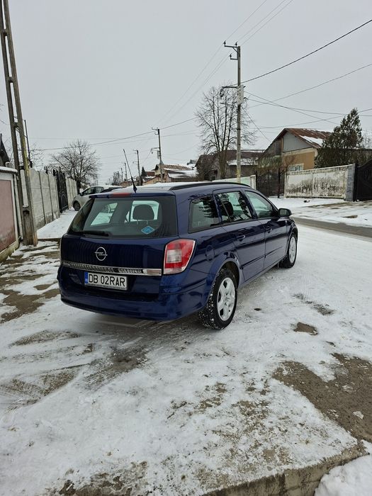 Vând Opel Astra H  1.6 benzină + GPL