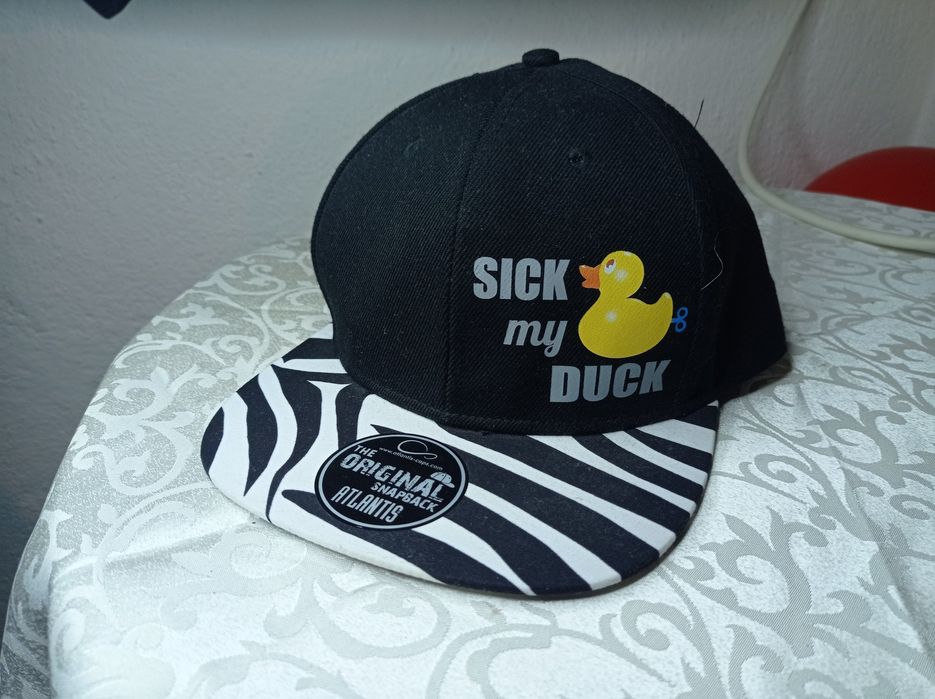 Шапки от лимитираната серия на Водка флирт 2012