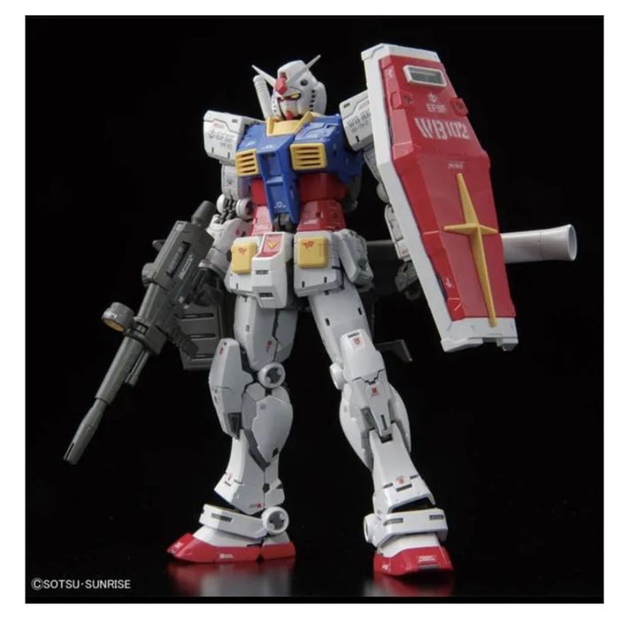 РОБОТ BANDAI Сборная модель новый