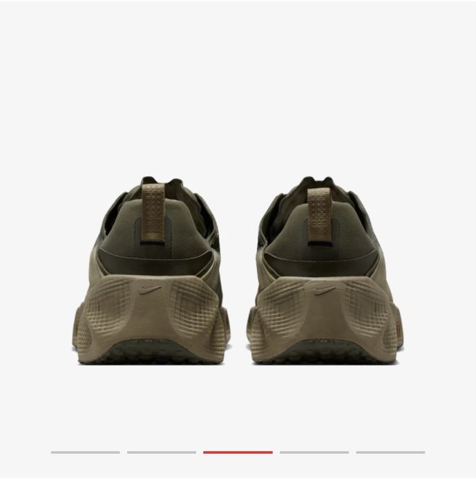 Продавам NIKE Спортни обувки Ava Rover.