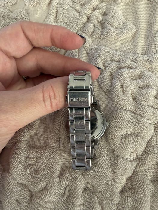 Ceas DKNY argintiu