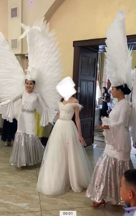 Платье вечернее, узату, свадебное