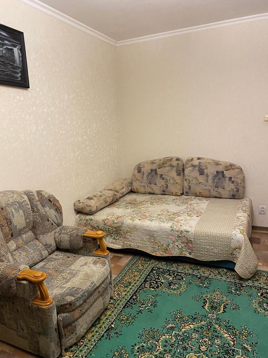 Сдаю 3 ком кв со всеми удобствами