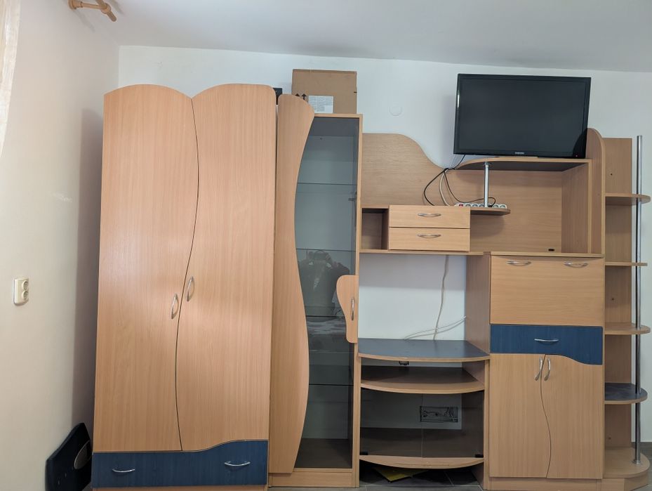 Vând Mobilă Living