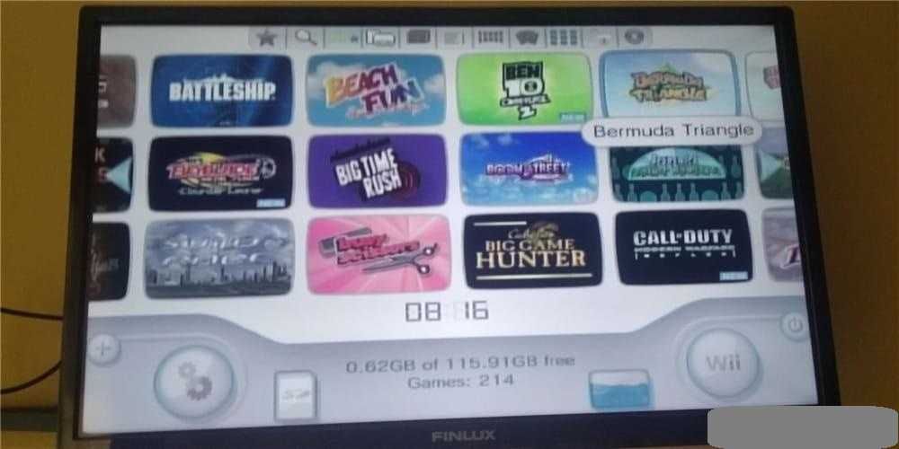 Stick USB 128Gb cu 214 jocuri Wii