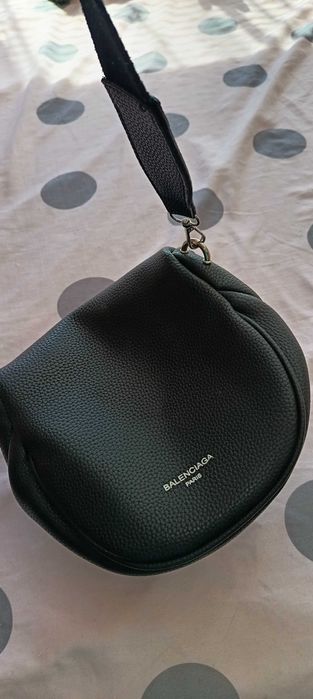 Дамска чанта маркова