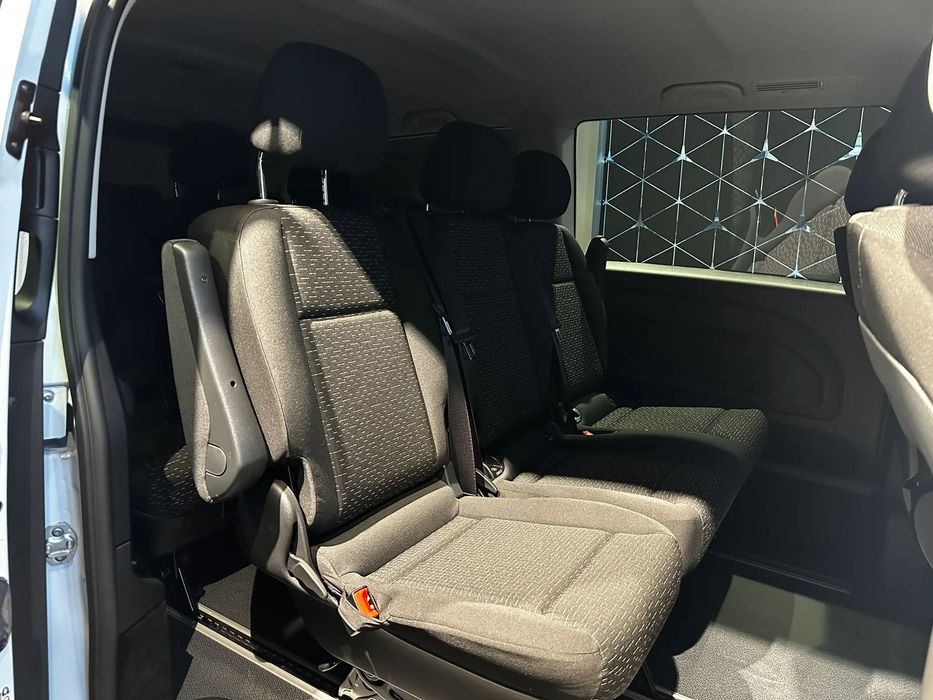 Mercedes-Benz Vito Mercedes-Benz Vito Tourer 114 CDI extra-lung PRO  / RWD