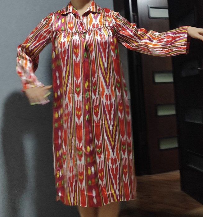 Платье КРЕПСАТИН ретро  +  Х/Б ПЛАТЬЕ