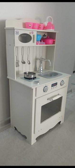 Детска кухня с аксесоари