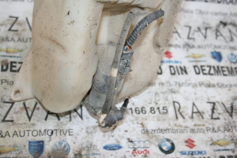Vas Lichid Parbriz Stropgel Nissan Qashqai Livram Oriunde