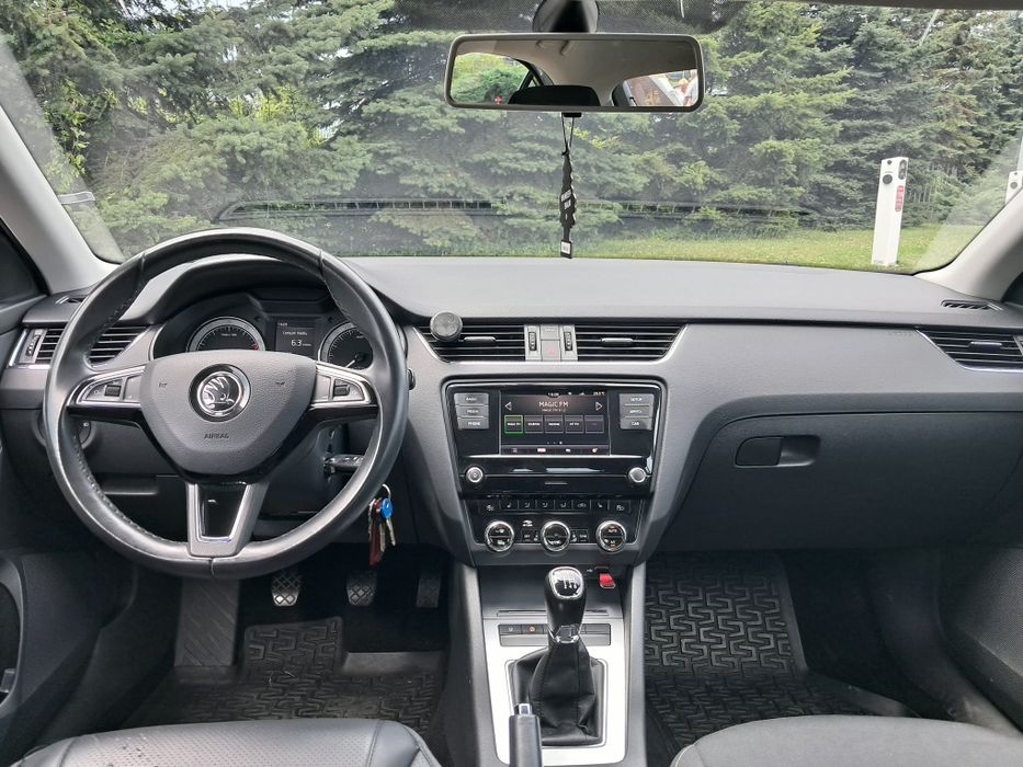 SKODA Octavia 2019 — imagine 3