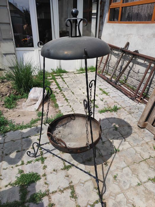 Продам кованный мангал