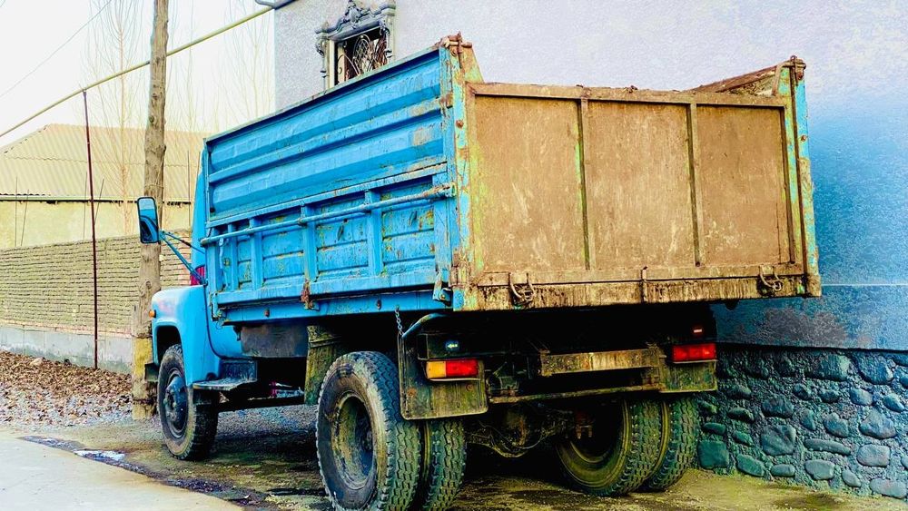 Ядрогов Жамолхон