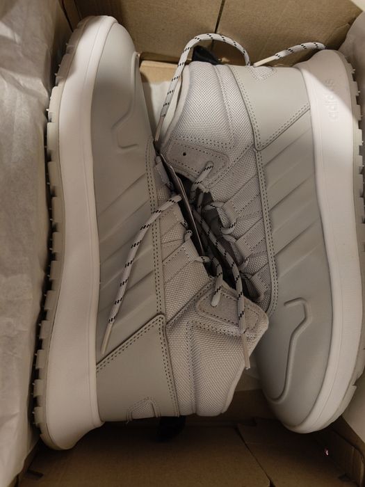 Продаю Adidas Fusion белые, комфортные