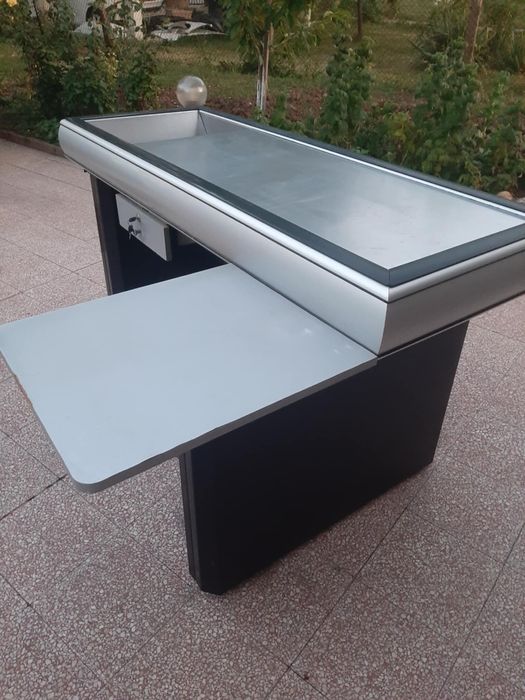 Касов модул, десен