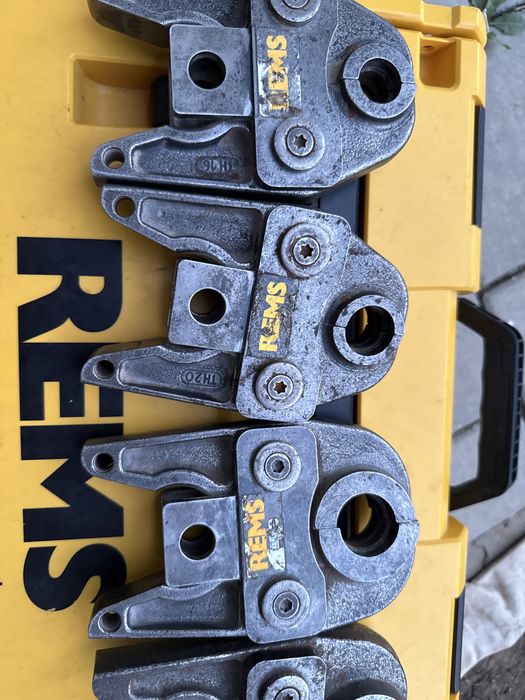 Vind set bacuri REMS model mare nu mini TH16,20,26,32