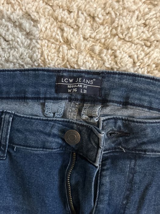 Blugi barabati Terranova si LC WAIKIKI