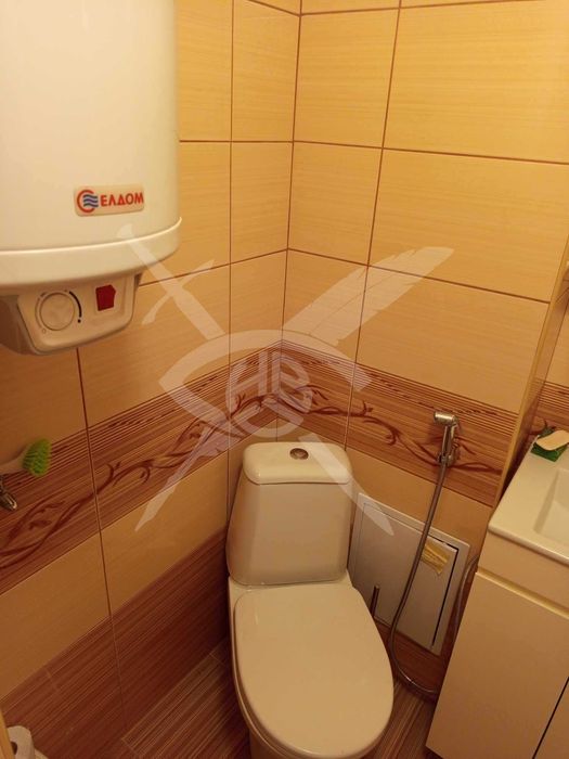 Дава се под наем Тристаен апартамент в Варна, Левски - 60 кв.м за 450 € - Снимка #7