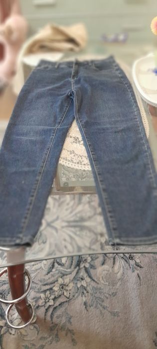 Жинси шим бир икки кийилган