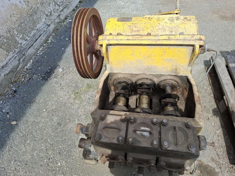 Продается насос НБ32 буроврй