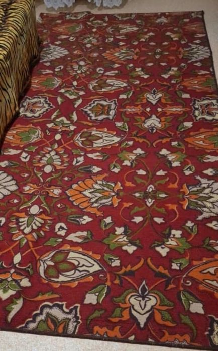 Продам недорого паласы