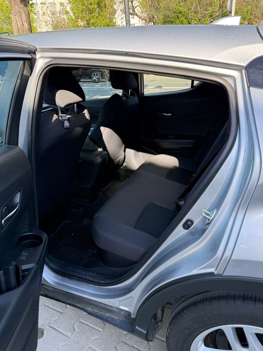 Toyota CHR  24-11- 2023