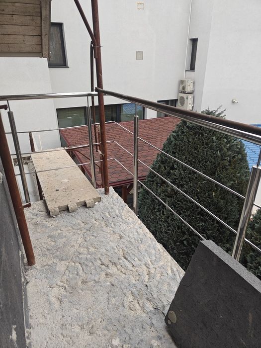 Vând balustradă inox balcon