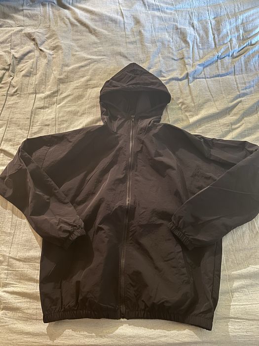 Yeezy WB-01 Size-2 Black Blank Ветровка без лого