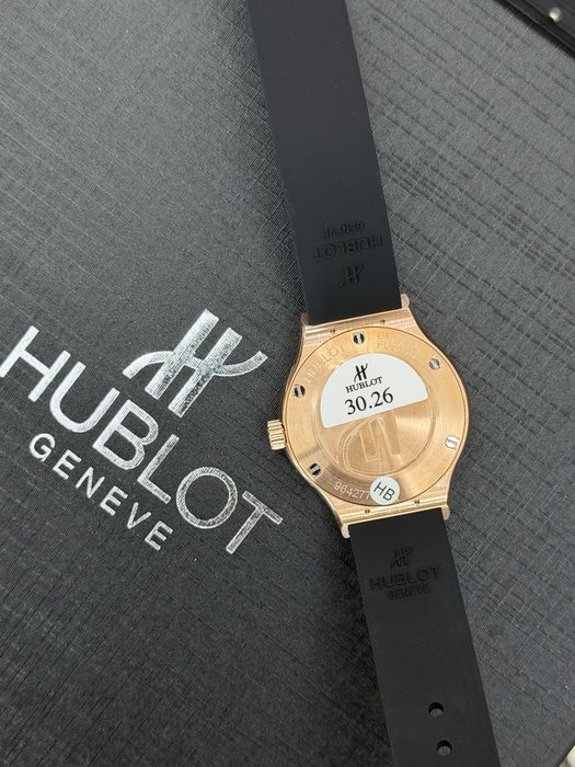 Hublot Classic Fusion Lady  33mm  Gold