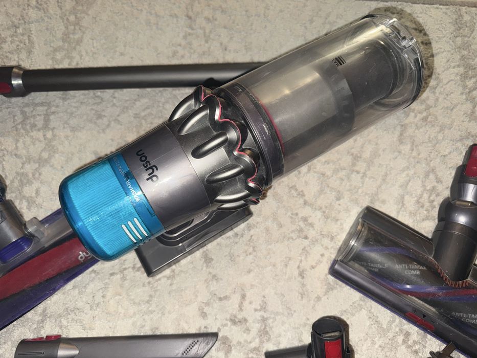 Aspirator Dyson V15