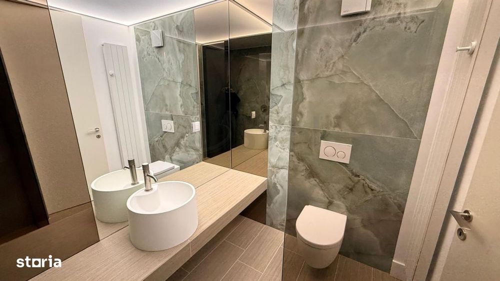 3 camere lux IANCU Nicolae — fotografia 3