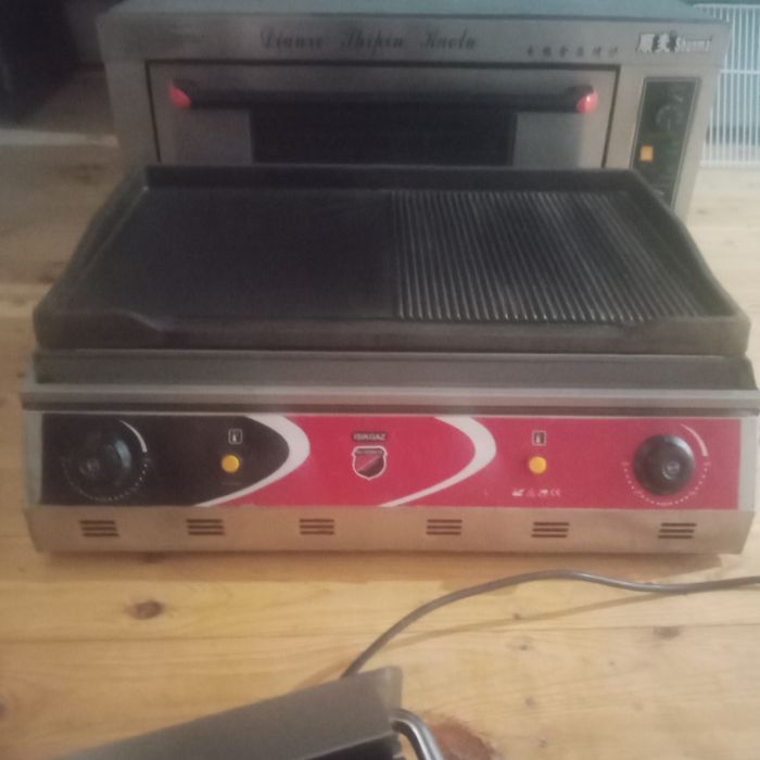 Духовой печ  тостор чиз