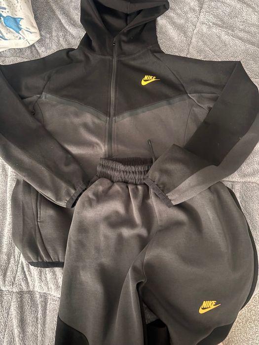 Анцунг Nike размер 176